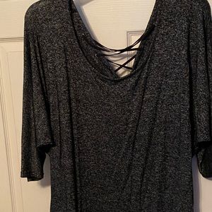 Lace up v-back light weight sweater 3/4 sleeve.